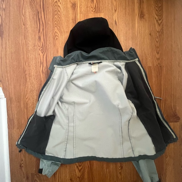 Moonstone Jacket - Picture 5 of 9